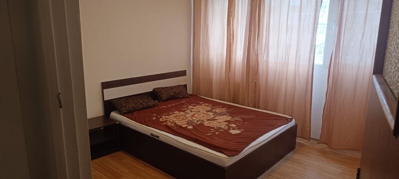 Drumul Taberei Mall Plaza Piata Moghioros, str. Brasov, bloc tip P